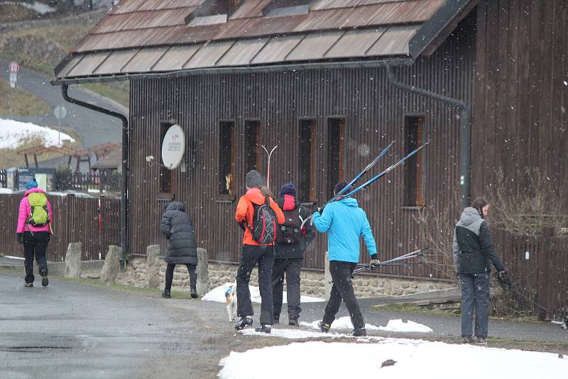 Šumava první víkend po rozvolnění a otevření okresů.