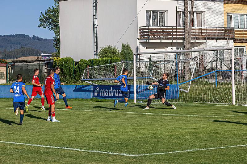 Letní příprava: SK Klatovy 1898 - TJ Jiskra Domažlice (modří) 0:5.