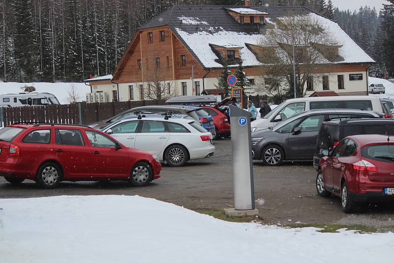 Šumava první víkend po rozvolnění a otevření okresů.