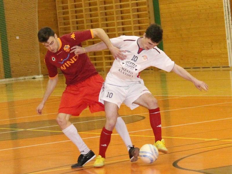 V Klatovech se bojovalo v okresní soutěži ve futsalu o "bednu".