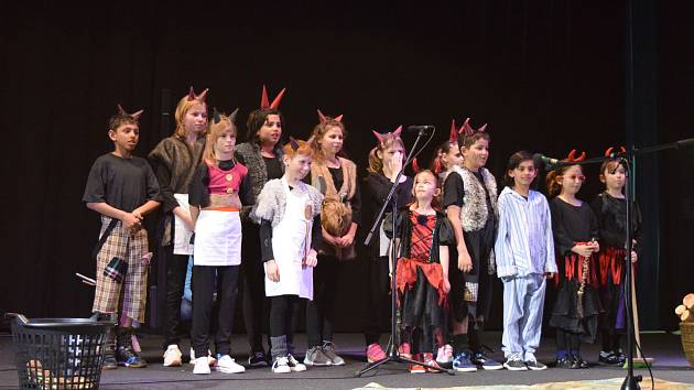 Na soutěži se představily talentované děti z dětských domovů z Plzeňského a Karlovarského kraje.