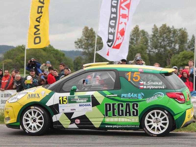 Jako první absolvovaly posádky 49. Rallye Šumava Klatovy tradiční Klatovský okruh.