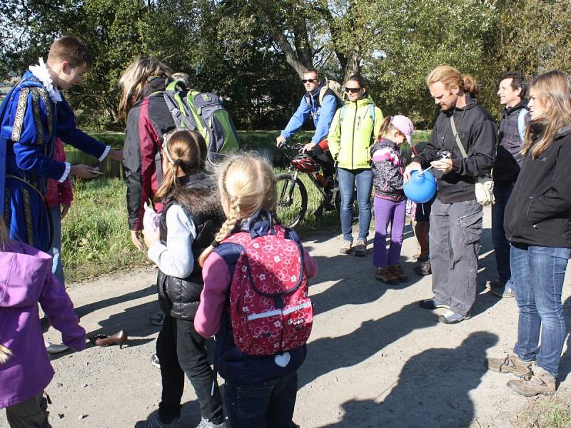 Pochod Po stopách Třech oříšků pro Popelku