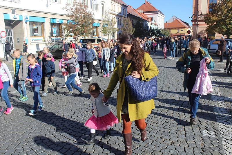 Sušický dětský sbor oslavil 50. výročí svého založení.