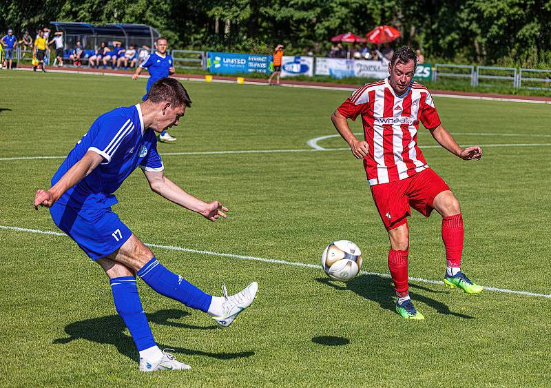 29. kolo I. A třídy: TJ Sušice (modří) - TJ Start Luby 6:1 (3:1).