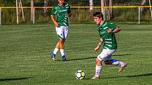 Baráž o I. A třídu, odveta: FK Svéradice (zelení) - TJ Sokol Malesice 1:2 (1:0).