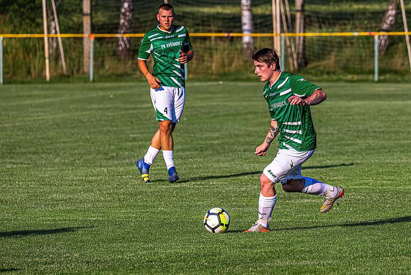 Baráž o I. A třídu, odveta: FK Svéradice (zelení) - TJ Sokol Malesice 1:2 (1:0).