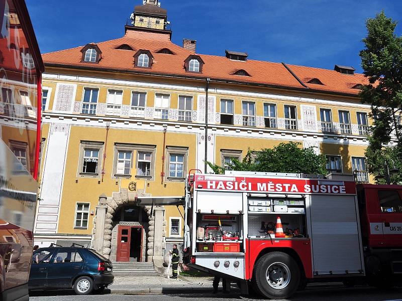 Požární cvičení v sušickém gymnáziu