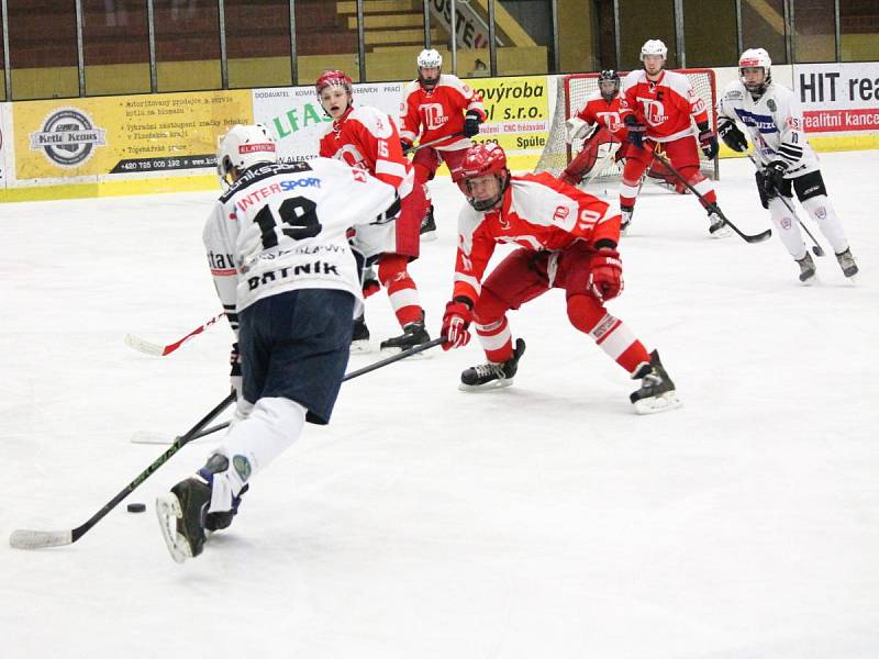 Krajská liga juniorů jižních Čech: HC Klatovy B (bílé dresy) - HC DDM České Budějovice 1:5