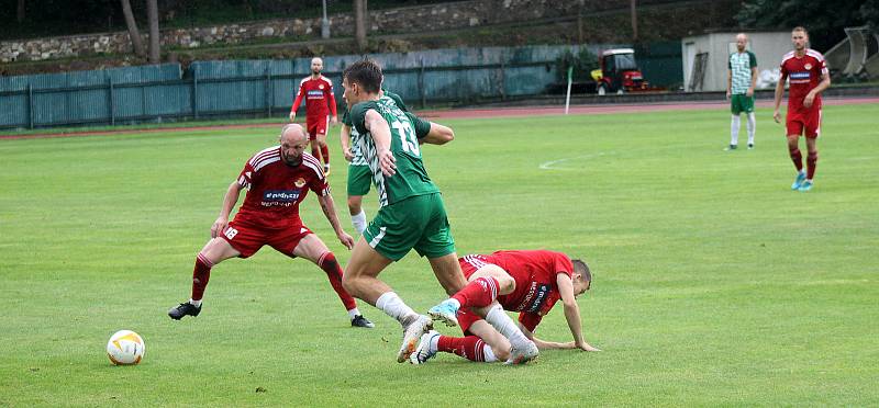 3. kolo FORTUNA divize A: FK Slavoj Český Krumlov - SK Klatovy 1898 (na snímku fotbalisté v červených dresech) 2:2 (1:2).