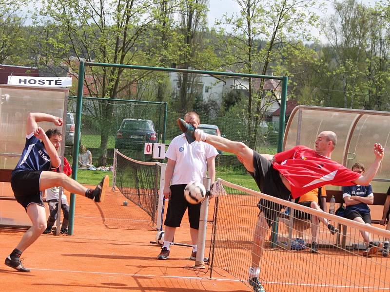 I. liga mužů v nohejbale NK Janovice - START VD Plzeň 6:3.