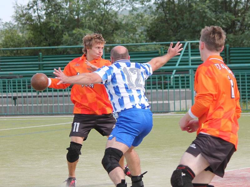 II. liga národní házené Vřeskovice - Litohlavy 16:20.