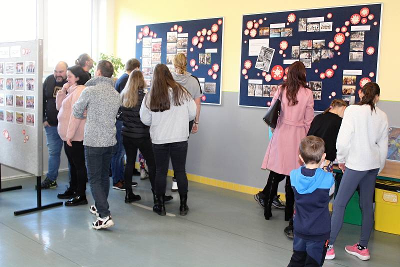 Základní škola Tolstého v Klatovech v rámci svého výročí otevřela své prostory veřejnosti.