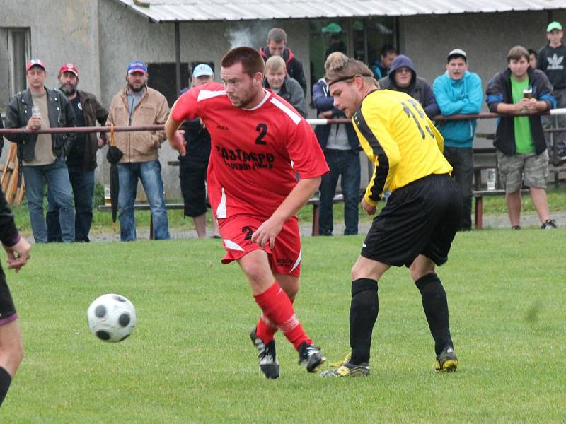 III. třída 2016/2017: Zavlekov (červené dresy) - Janovice B 4:0