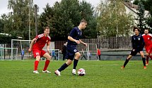 Fotbalisté SK Slavia Jesenice (na archivním snímku hráči v modrých dresech).