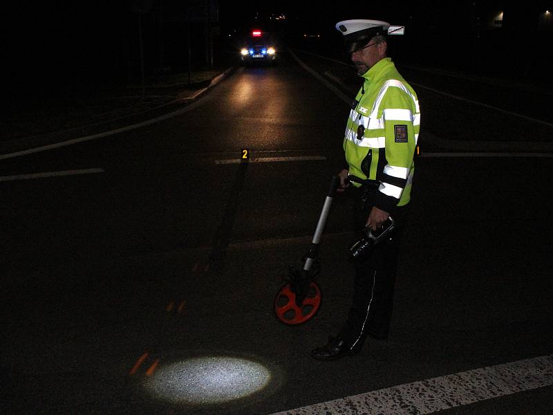 Nehoda motorkáře při honičce s policií v Klatovech