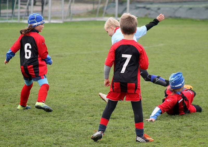 Turnaj Kopačka, Jesenice u Prahy, 2. října 2022: SK Slavia Jesenice, Viktoria Vestec, Čechoslovan Dolní Jirčany, Sokol Čestlice a Sokol Zvole.