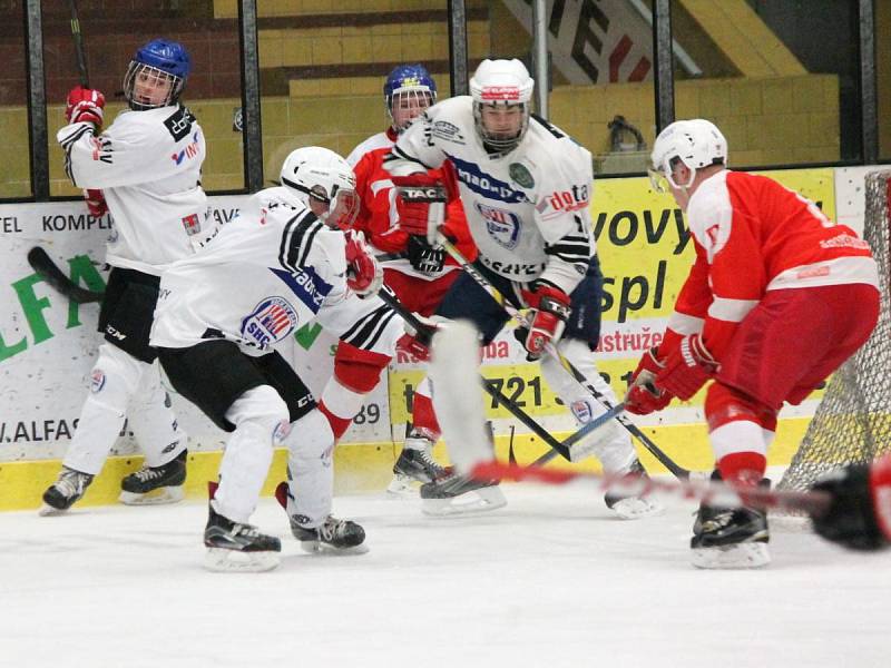 Krajská liga juniorů jižních Čech: HC Klatovy B (bílé dresy) - HC DDM České Budějovice 1:5