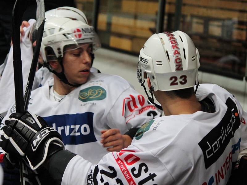 II. liga SHC Klatovy (b) - Kobra Praha 4:6.