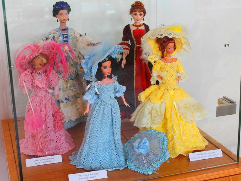 Výstava panenek v Muzeu Šumavy v Sušici