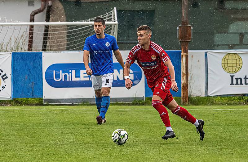 28. kolo FORTUNA divize A: SK Klatovy 1898 - Sokol Lom 3:0 (1:0).