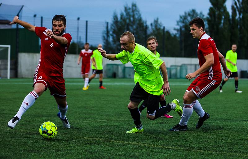 9. kolo I. A třídy: SK Petřín Plzeň B - TJ Start Luby 5:0.