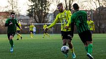 17. kolo FORTUNA divize A: FC Rokycany (zelení) - Přeštice 2:3.