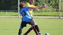 Janovice (na archivním snímku hráči ve žlutých dresech) porazily Chudenice 3:0.