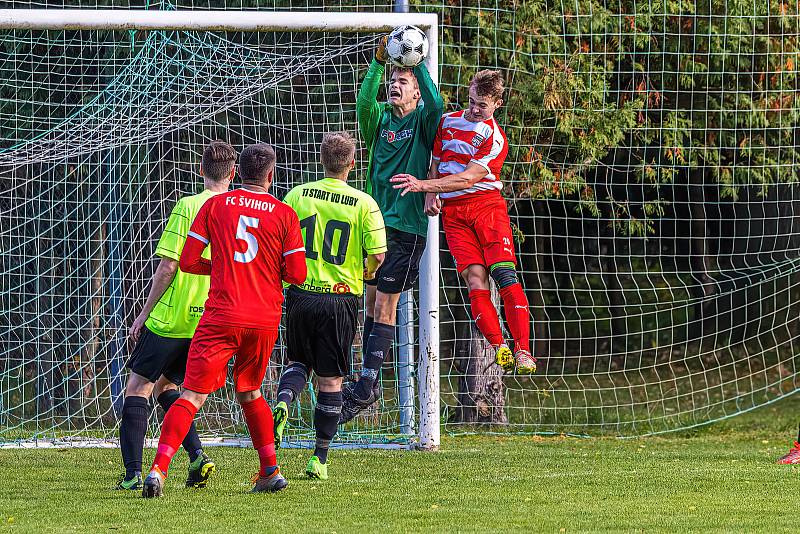 Fotbalisté FC Švihov (na archivním snímku hráči v červenobílých dresech) přejeli na domácím hřišti Tatran Dlouhá Ves 4:1.