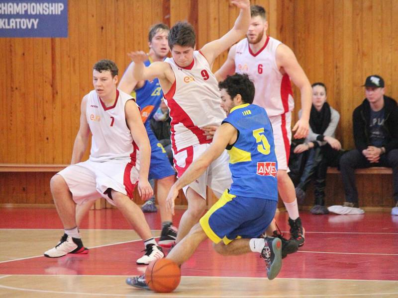 2. liga: BK Klatovy (bílé dresy) - Sluneta USK Ústí nad Labem 72:70