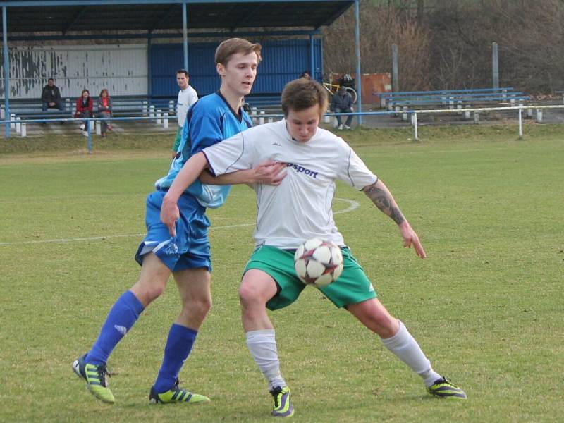 Krajský přebor mužů: Horažďovice (v modrém) - Stod 2:1.