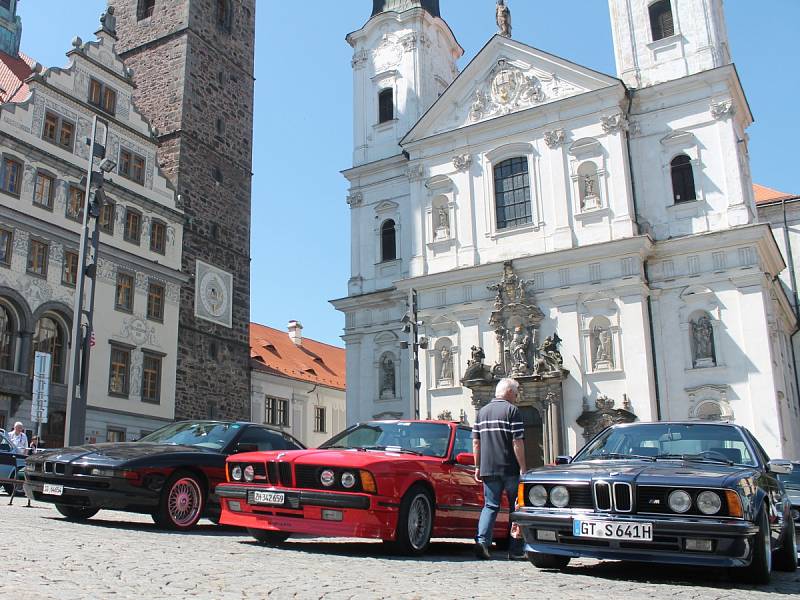 Sraz vozů BMW v Klatovech.