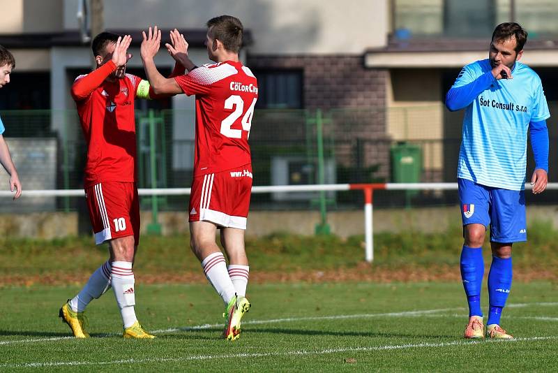 TJ Sokol Mochtín (modří) - SK Petřín Plzeň B 0:6.