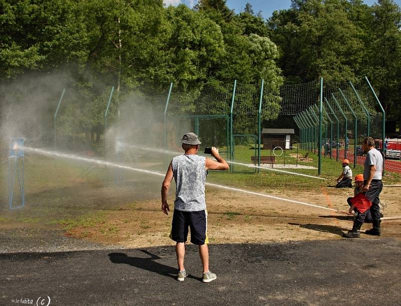 Kolinecký srandamatch.