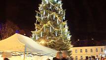Rozsvícení vánočního stromu ve Švihově.