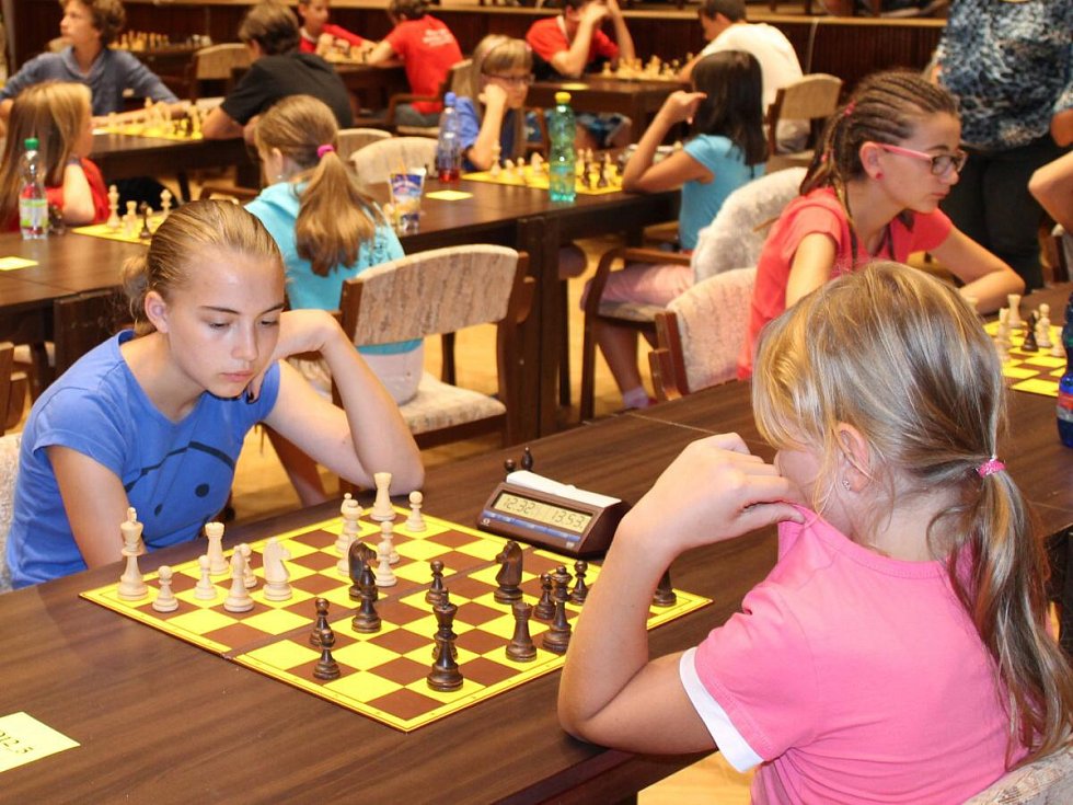 Klatovský deník | MČR mládeže v rapid šachu 2016 v Klatovech | fotogalerie