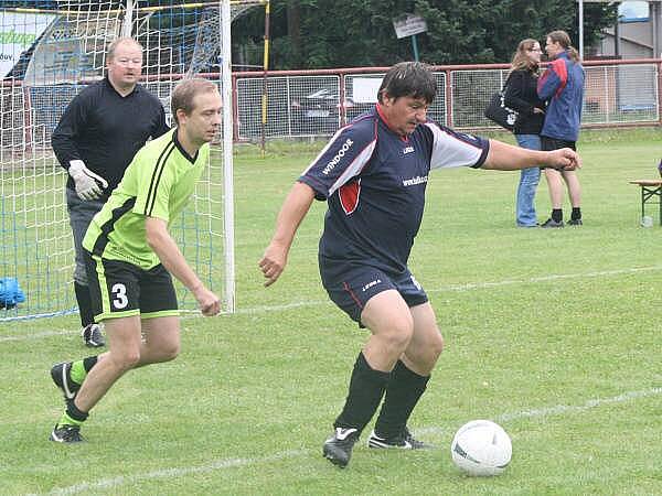 Panters Cup, Modrá nudle (v modrých dresech) – FC Vypítka