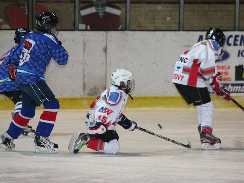 Žákovská liga mladší žáci HC Klatovy - HC Tábor 3:4.