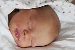 Jáchym Doležel z Klatov (3220 g, 51 cm) uviděl světlo světa v klatovské porodnici 1. prosince v 0.51 hodin. Z narození syna má radost maminka Tereza.