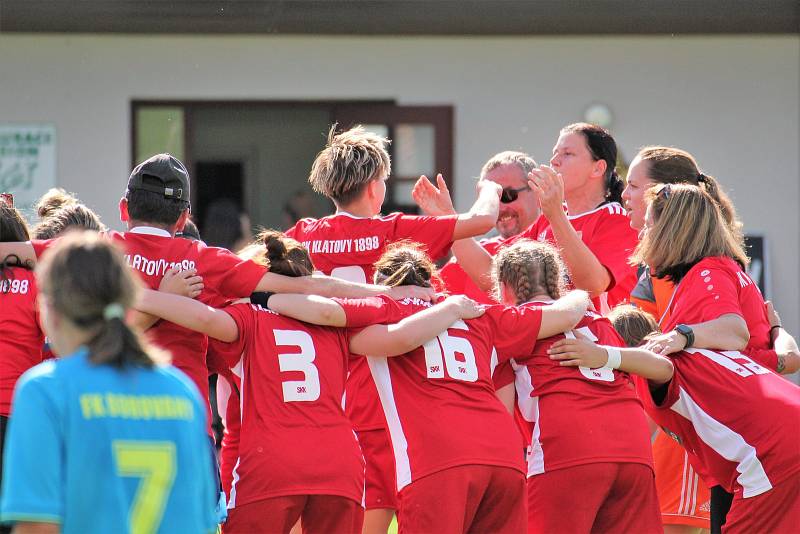 1. kolo divize C ženy: TJ Calofrig Borovany – SK Klatovy 1898 (na snímku fotbalistky v červených dresech) 2:7