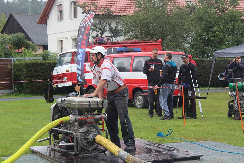 Pošumavská hasičská liga a Dětská liga v Malé Vísce.