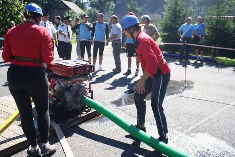 Pošumavská hasičská liga pokračovala ve Strážově 7. 9. 2013