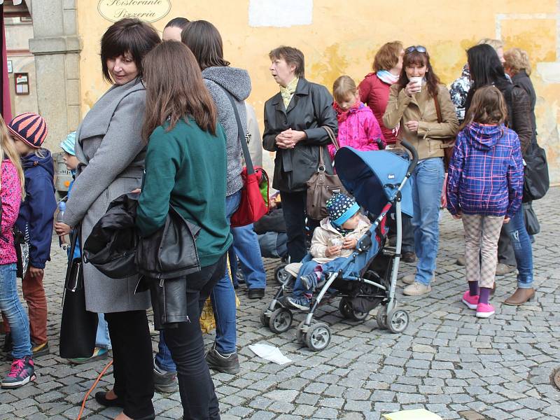 V sobotu 8. dubna se v Horažďovicích konal velikonoční jarmark.