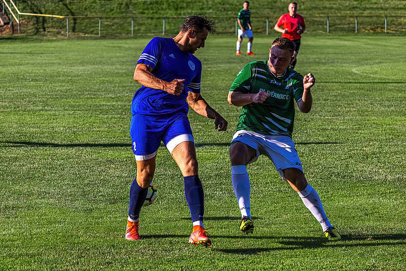 Baráž o I. A třídu, odveta: FK Svéradice (zelení) - TJ Sokol Malesice 1:2 (1:0).