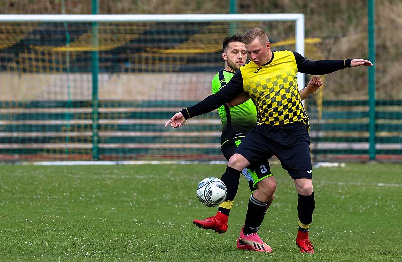 17. kolo III. třídy: Sokol Hartmanice (žlutočerní) - Železná Ruda 3:1.