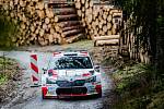 Jan Kopecký, úřadující český šampion, bude obhajovat na 57. ročníku Rallye Šumava Klatovy loňské prvenství (na snímku). Ale letos pojede se zbrusu novou Škodou Fabia RS Rally2.