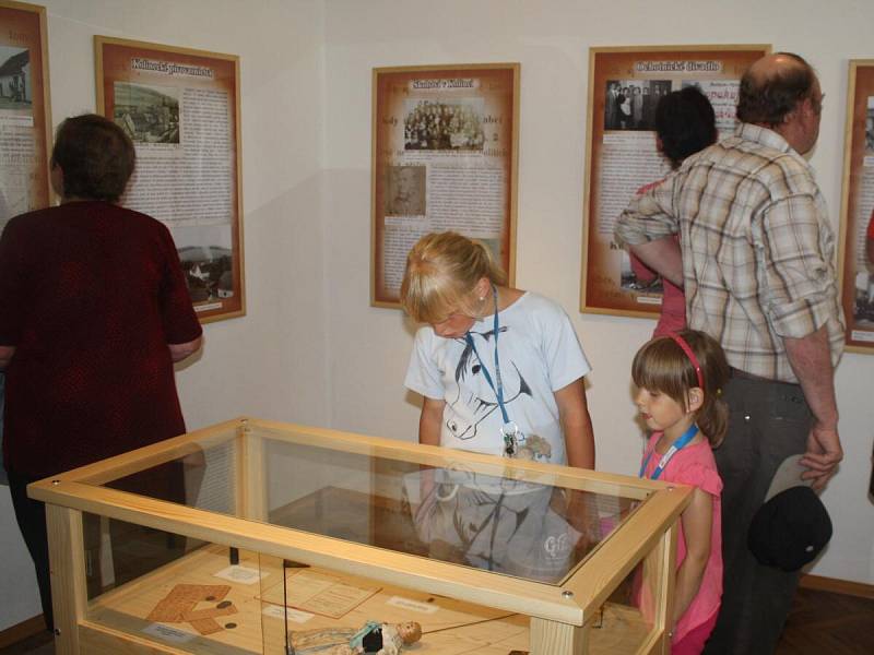 Slavnostní otevření zámeckého parku, naučné stezky a stálé expozice k dějinám Kolince v Kolinci 