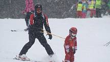 Na Špičáku bylo o víkendu živo. Otevřeli tam i snowpark.