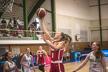 Česká basketbalová reprezentace dívek U18 - archivní fotogalerie z FIBA U18 Women´s European Challenger, který vloni pořádaly rovněž Klatovy.