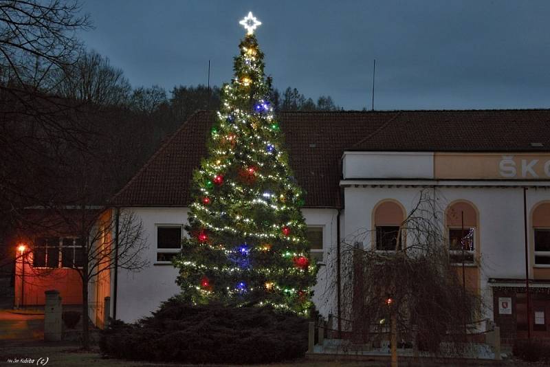 Vánoční strom v Kolinci.